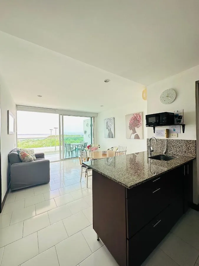 Apartamento Espectacular apto en Cartagena con salida directa a la playa Colombia