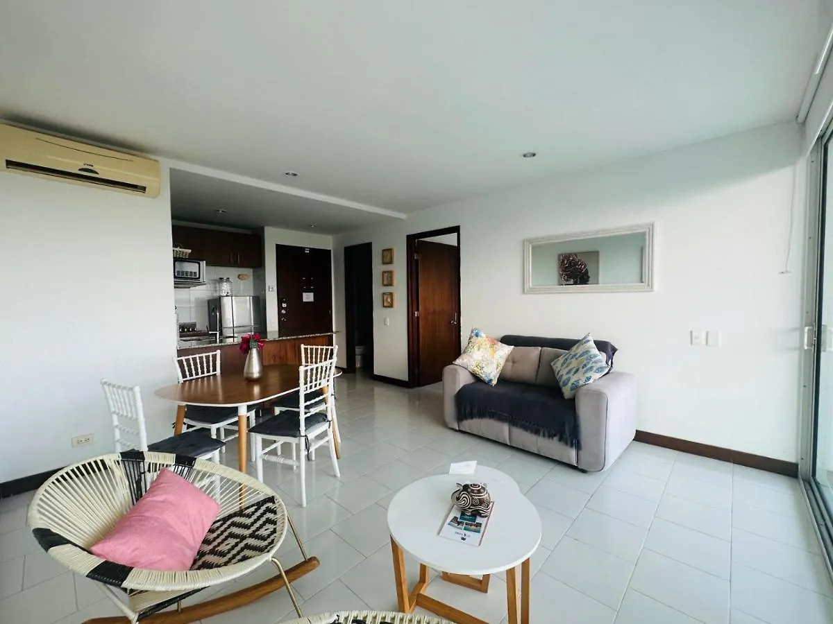 Apartamento Espectacular apto en Cartagena con salida directa a la playa
