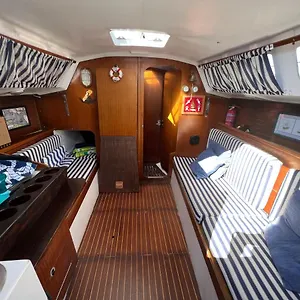 Velero En El Corazón De El Puerto , El Puerto de Santa María España